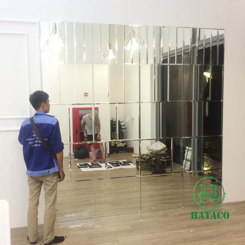 gương trang tri spa